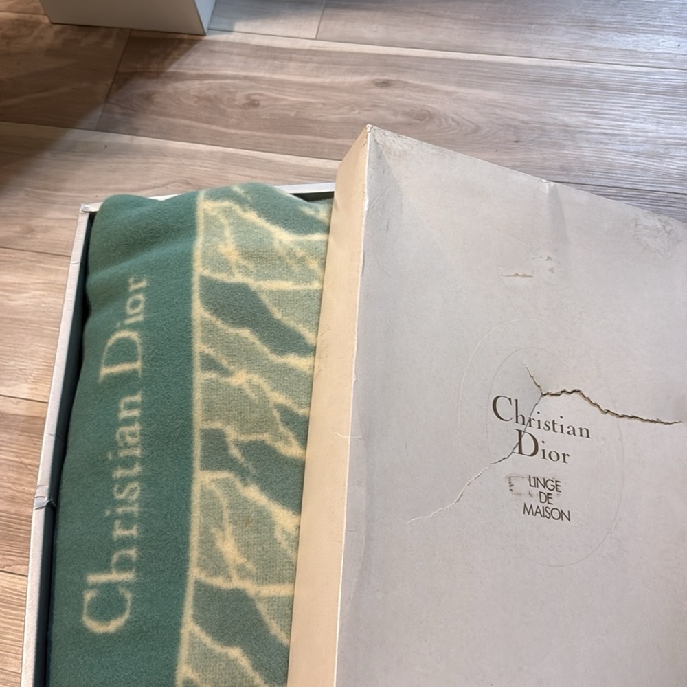 Dior Elegant Green and Cream Throw